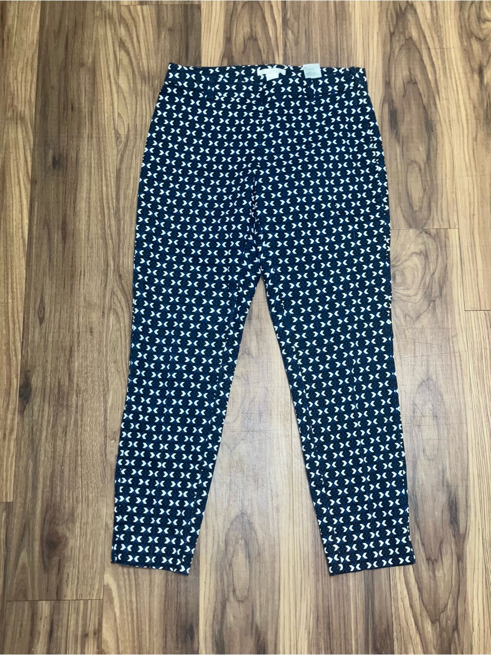 H&M Navy Blue and White Patterned Women’s Jeans